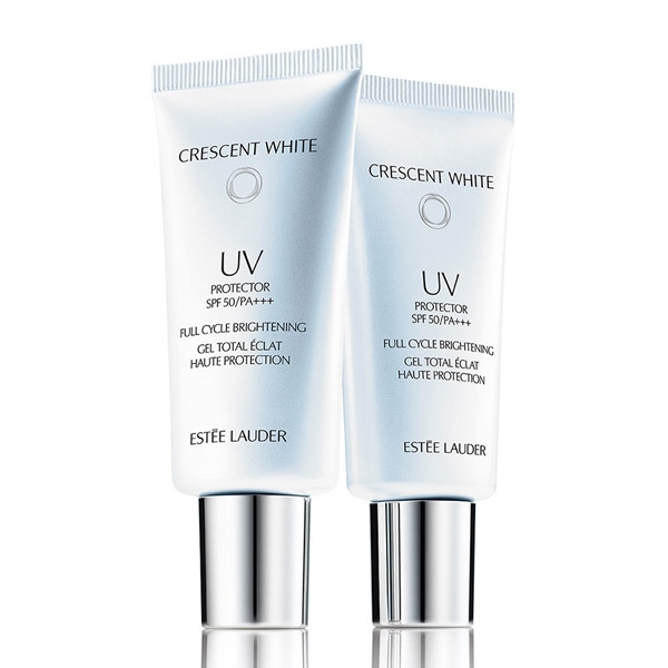 Estée Lauder Crescent White Full Cycle Brightening bảo vệ da khỏi tia cực tím UVA/UVB, sáng da, ngăn ngừa nám.